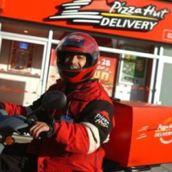 pizza-hut-delivery-bike