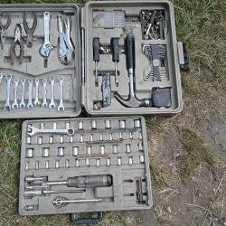 09 set of tools